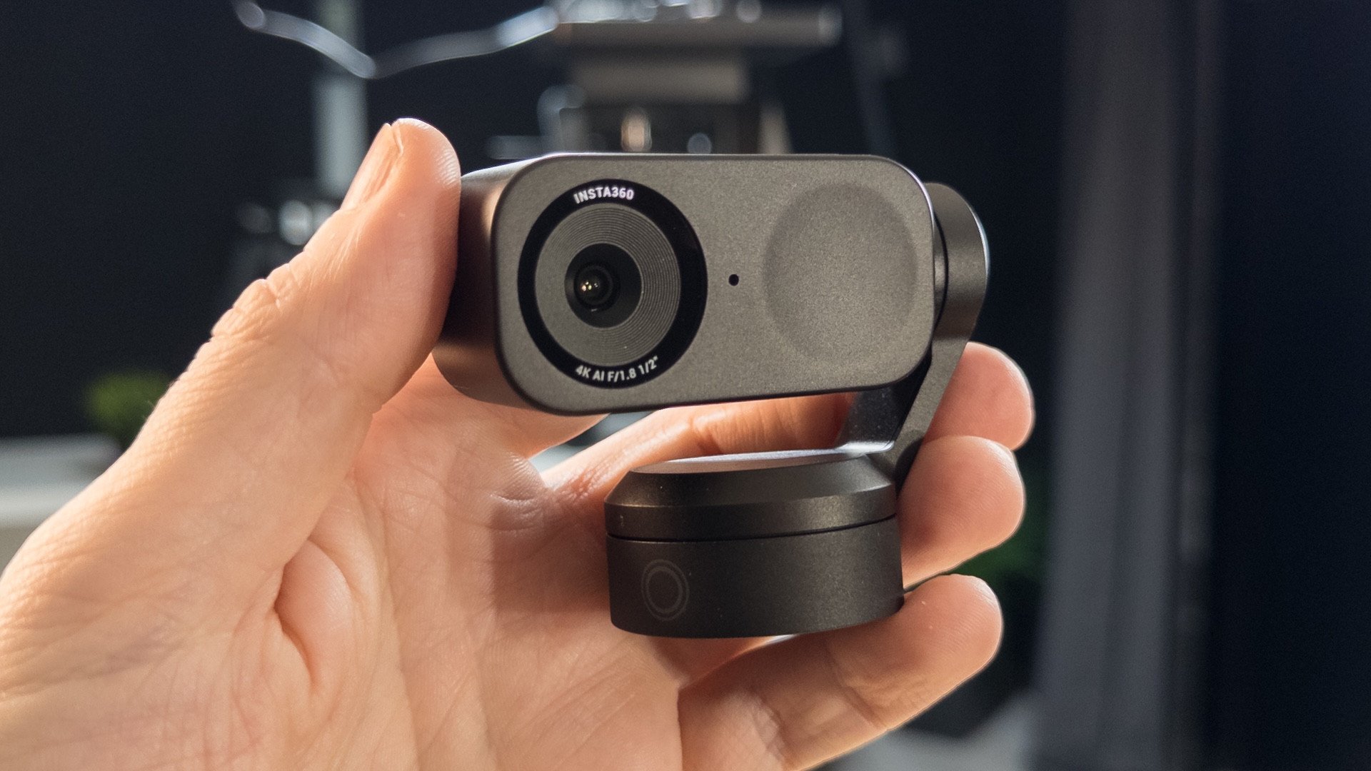 Insta360 Link 2 e Link 2C, due webcam compatte ma potenti | Test & Recensione