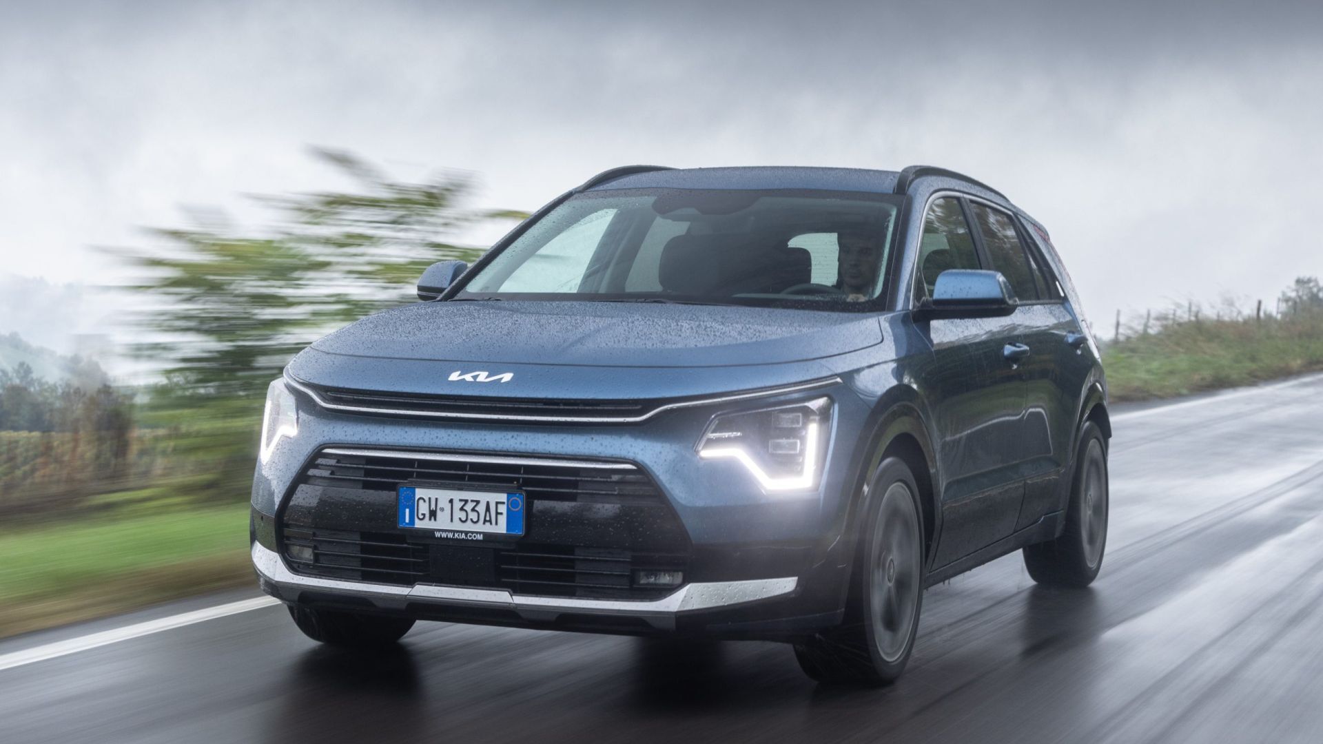 Ecco quanto costa l'auto più "furba" degli ultimi anni (Kia Niro Tri-Fuel)