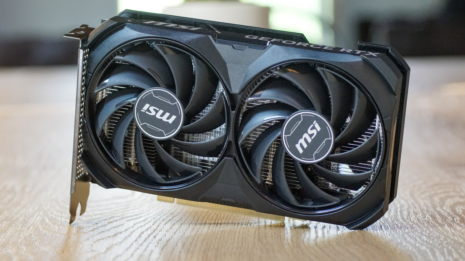 La RTX 4060 diventa la GPU più popolare su Steam