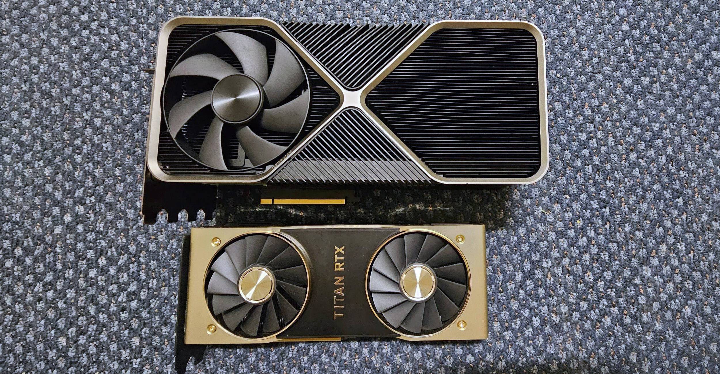 Prototipo di GeForce RTX 4090 Ti ritrovato in un bidone della spazzatura