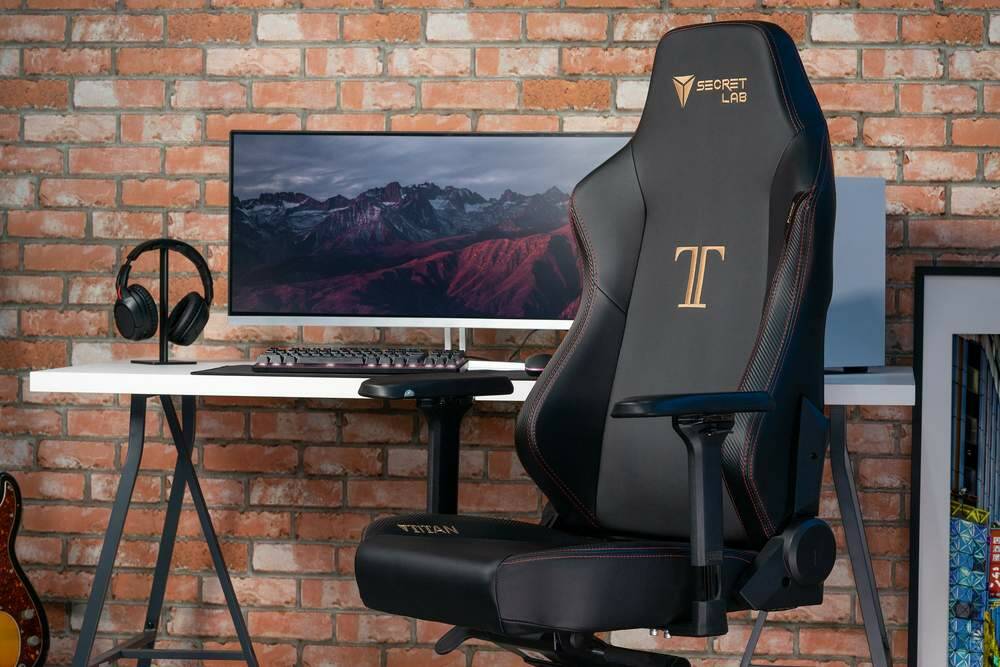 SecretLab presenta le nuove sedie da gaming di Mortal Kombat - Tom's  Hardware