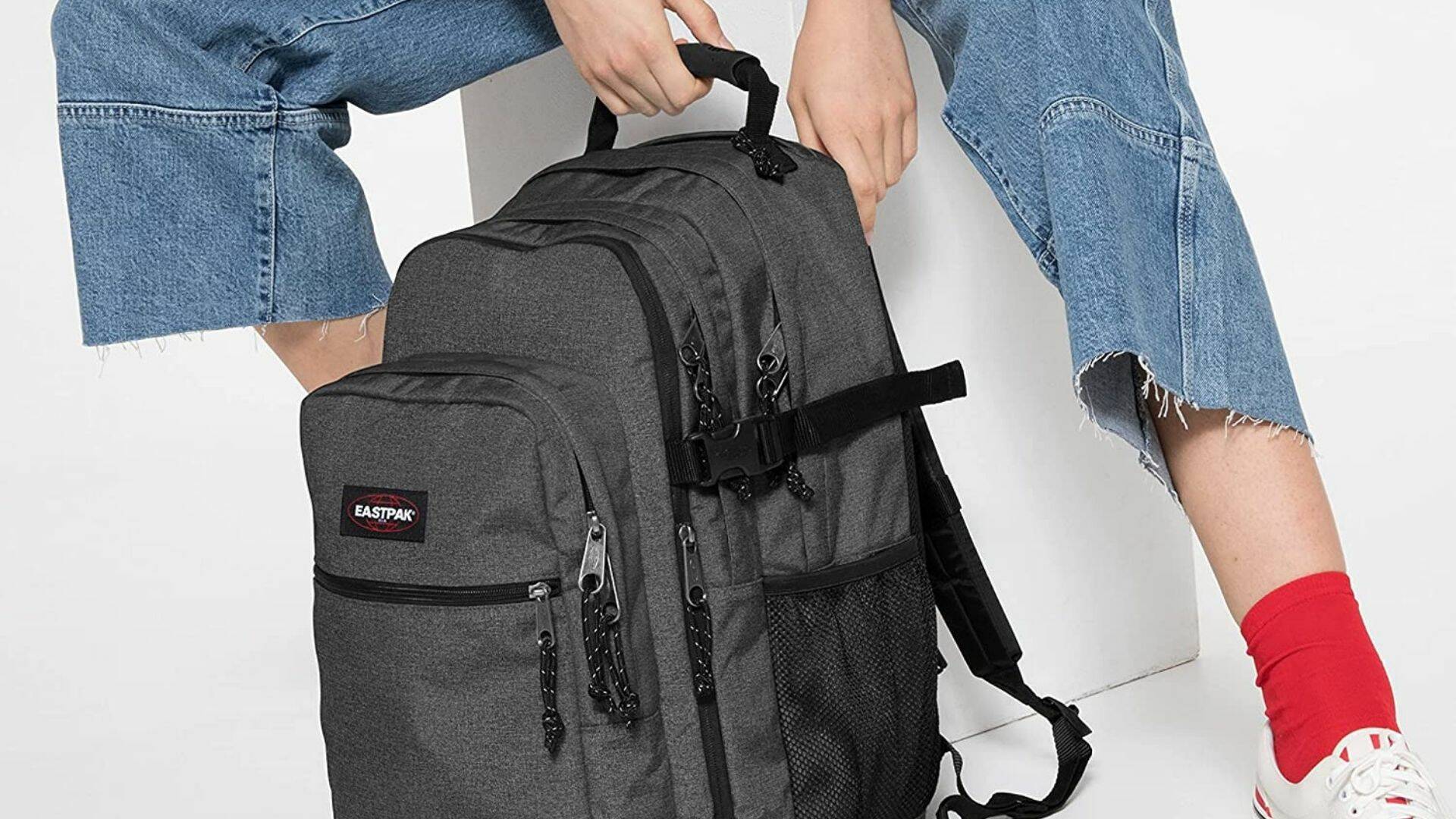 Zaini on sale eastpak scontati