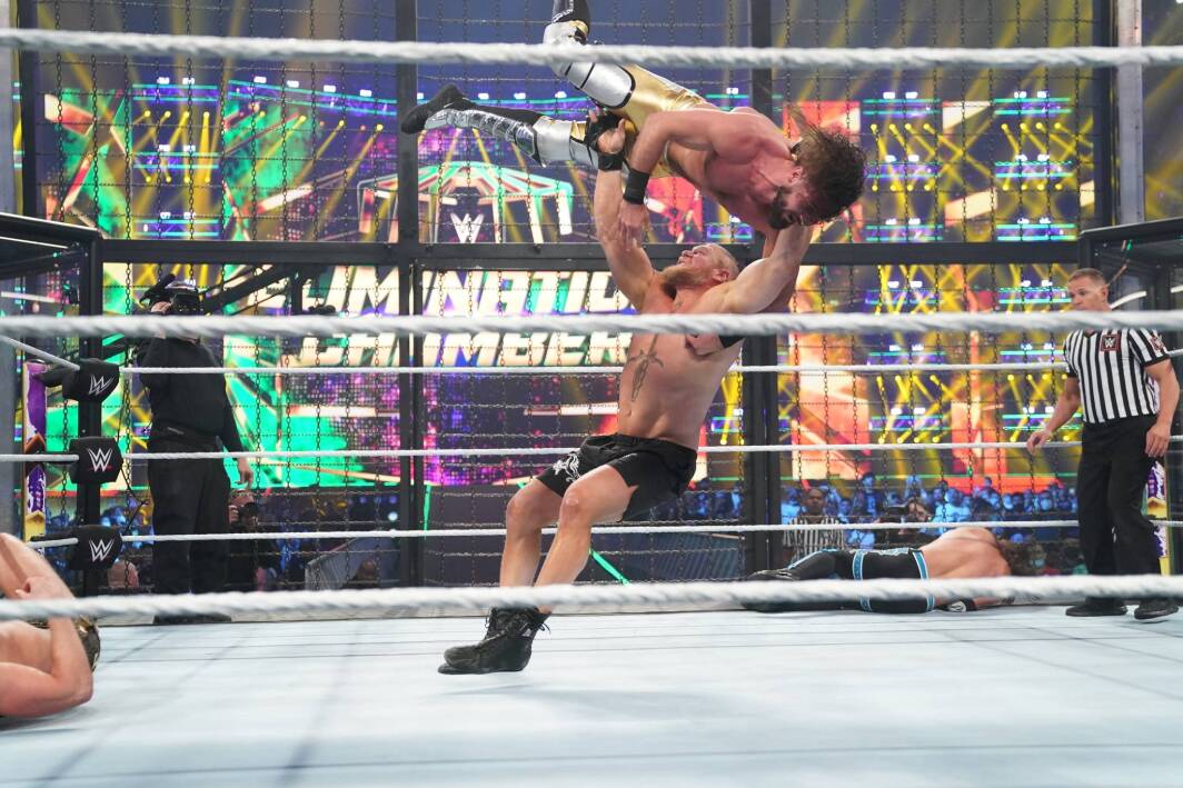 I risultati di WWE Elimination Chamber, il grande evento in Arabia